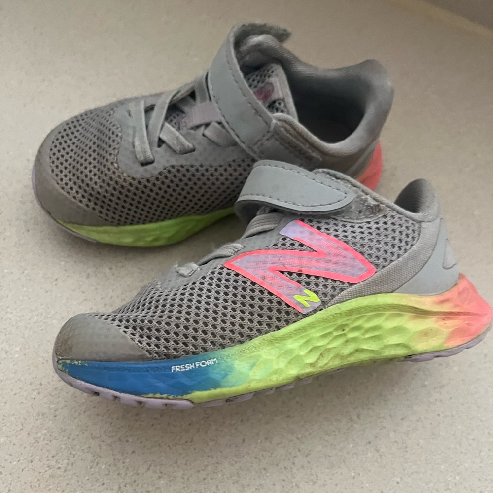 Kids New Balance Arishi 6.5